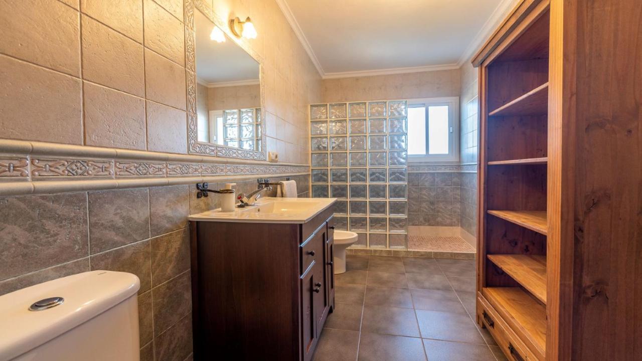 Apartamento Luz C Bolonia Exteriör bild